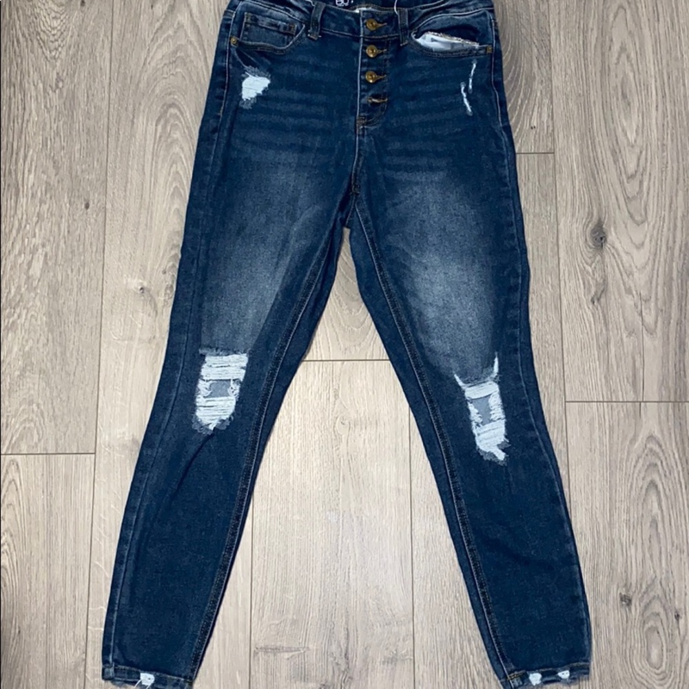 Ripped Jeans